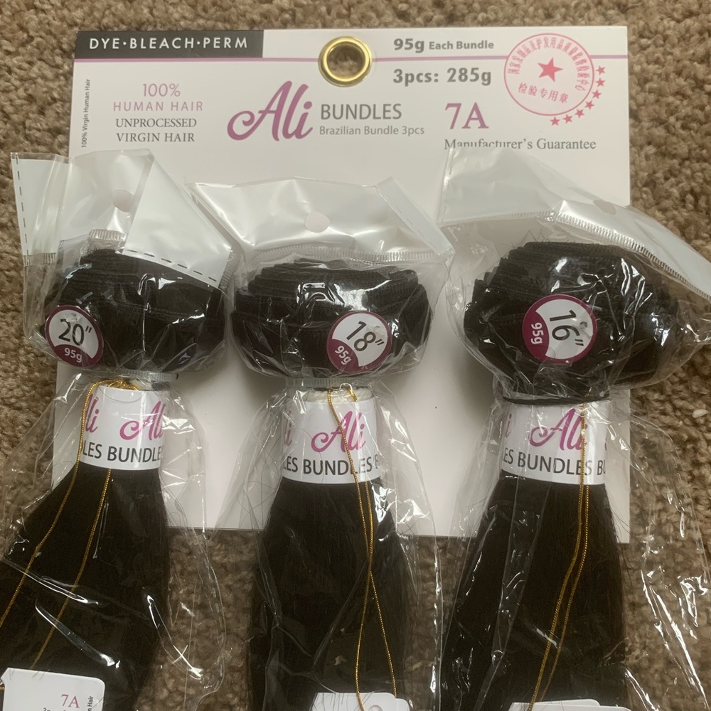 Bundle Hair (extensions) - Picture 1 of 3